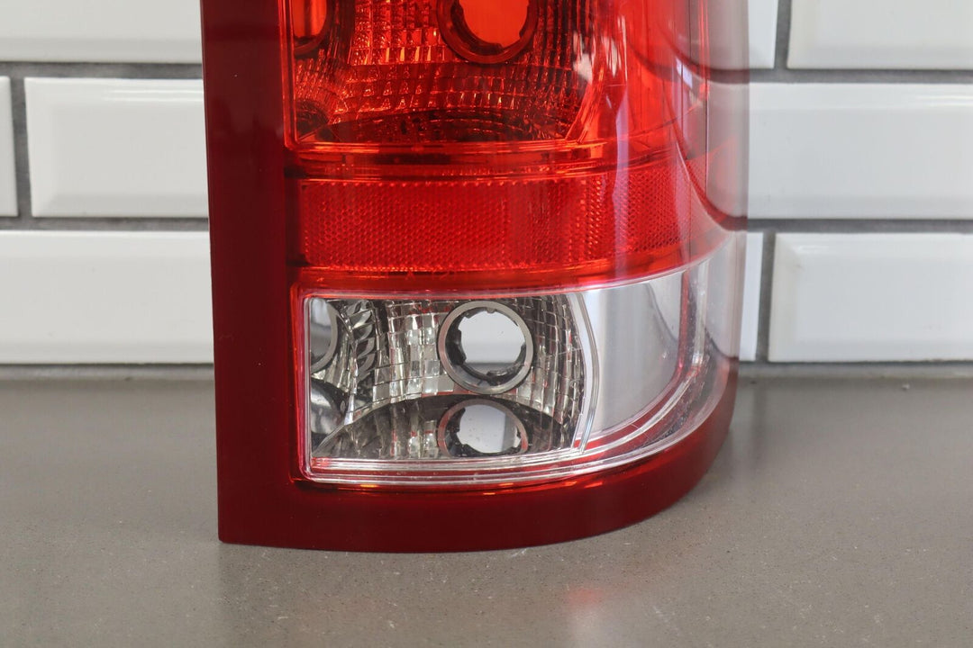 07-13 GMC Sierra Passenger Right Tail Light OEM Halogen