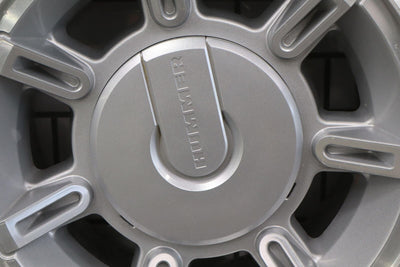 03-07 Hummer H2 Single 17x8.5 OEM Silver Wheel W/ Center Cap (Corrosion)