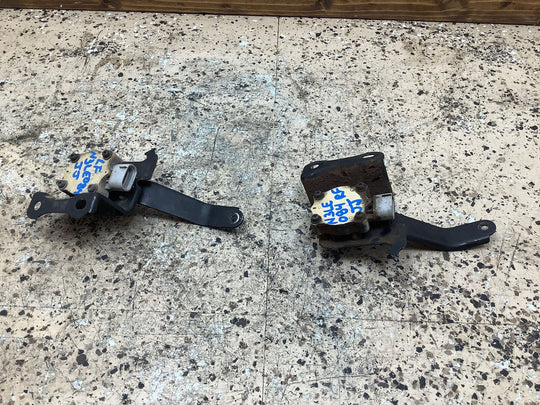 03-04 Lexus LX470 Pair of Front Suspension Height Sensors OEM