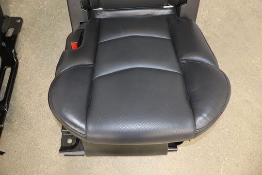 2020 Cadillac Escalade 2nd Row Seat Set Left / Right Captains Chairs (Jet Black)