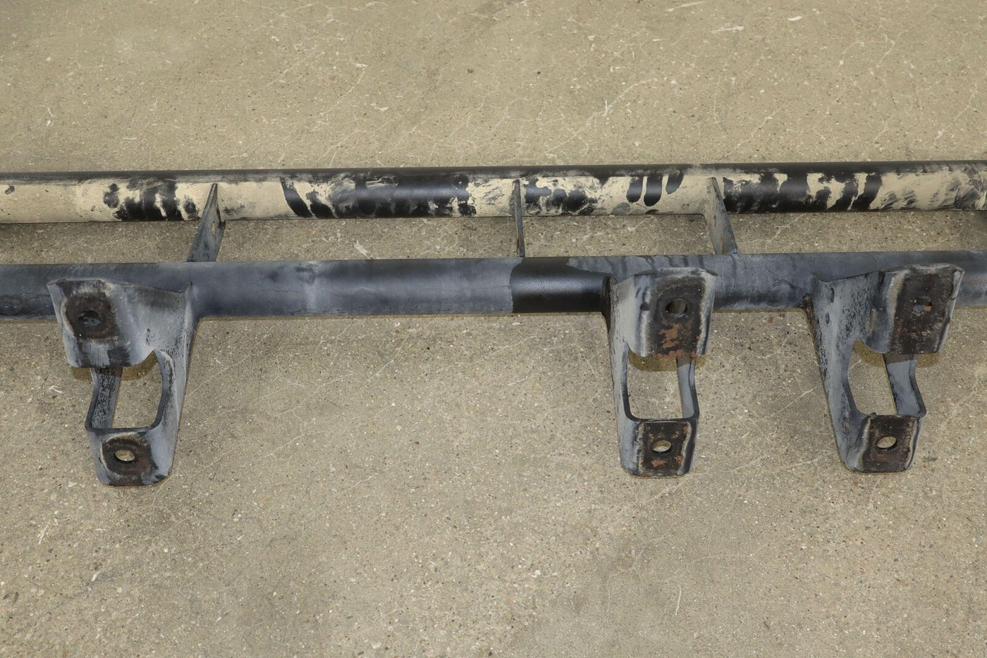 2003-2009 Hummer H2 Pair LH&RH OEM Rock Rails *Some Rust* See Photos