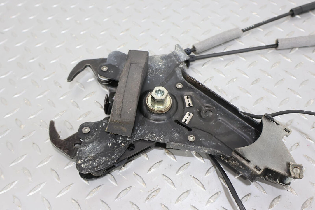 04-09 Cadillac XLR Convertible Roof Center Latch Mechanism W/Cables Tested OEM