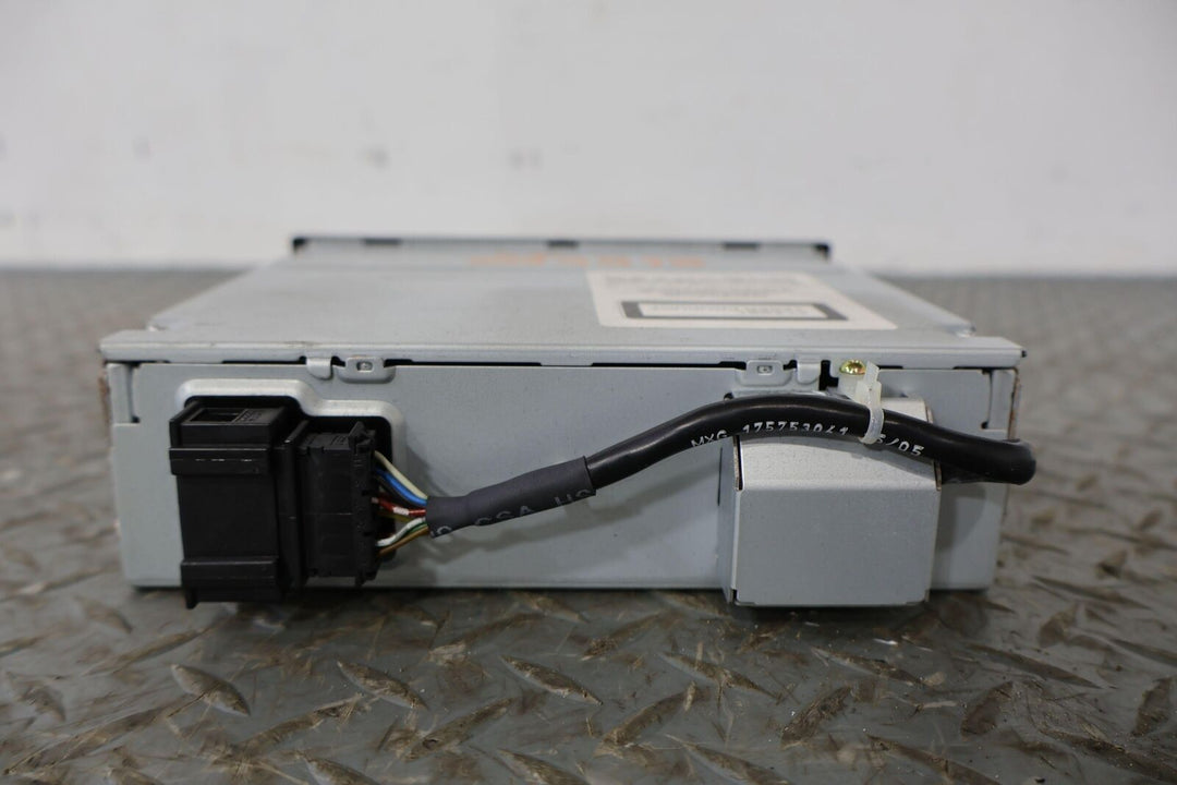 03-10 Bentley Continental GT OEM Glove Box Mounted 6 Disc CD Changer (3W0035110)