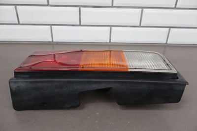 03-04 Hummer H2 Right Passenger Tail Light Tail Lamp (Body Mounted) OEM Tested