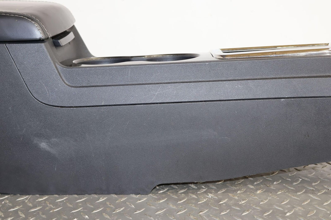 09-10 Dodge Challenger Center Floor Console (Auto Trans) W/Lid (Dark Slate)Notes