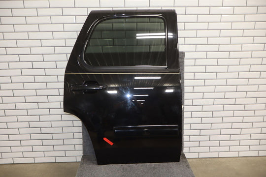 07-14 Tahoe Escalade Right Passenger Rear Door Black (41U) See Photos