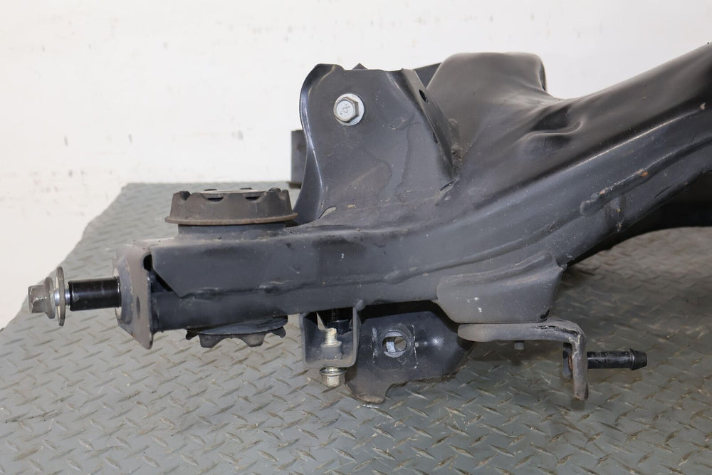 09-20 Nissan 370Z Z34 Rear Bare Undercarriage Crossmember (99K Miles)