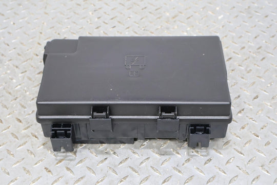 2019 Ram 3500 6.7L Turbo Diesel Engine Fuse Junction Box (68366000AC) OEM