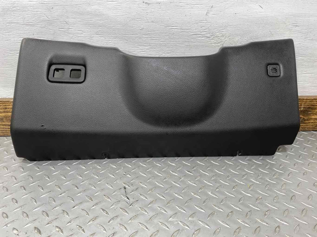 05-13 Chevy Corvette C6 Interior Driver Left Knee Pad Bolster (Black 19i) NOTES