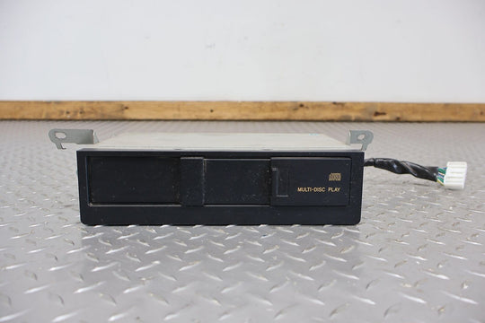 03-06 GX470 Dash Glovebox Mounted Remote Disc CD Changer Player OEM(86270-60070)