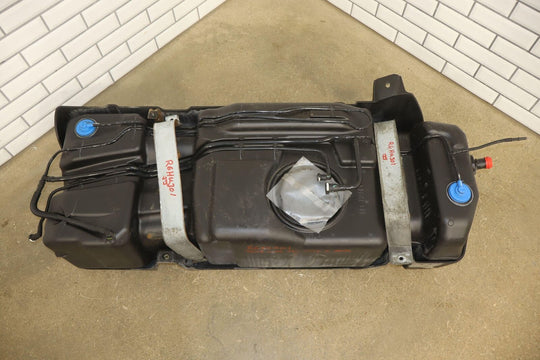 04-08 Hummer H2 OEM 32 Gallon Gasoline Fuel Tank W/Skid Plate & Straps