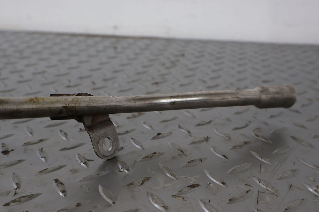 08-11 Maybach 57 03-14 Mercedes 5.5L V12 Engine Oil Dipstick Tube (No Dipstick)