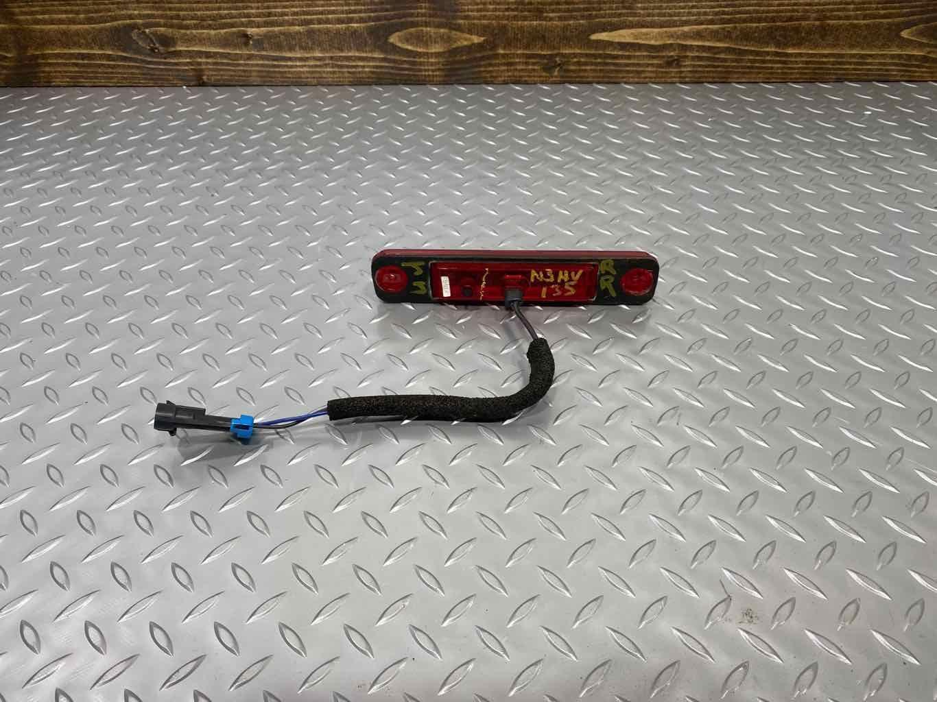 03-09 Hummer H2 Rear Right (Quarter Mount) Red LED Side Marker Light OEM Tested