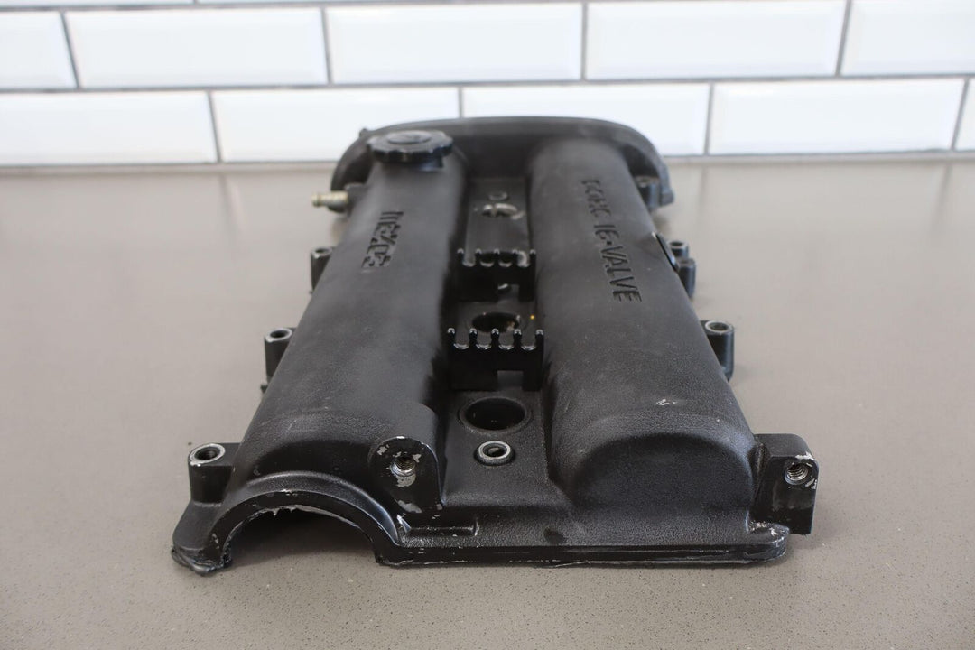 99-00 Mazda Miata NB 1.8L OEM Valve Cover