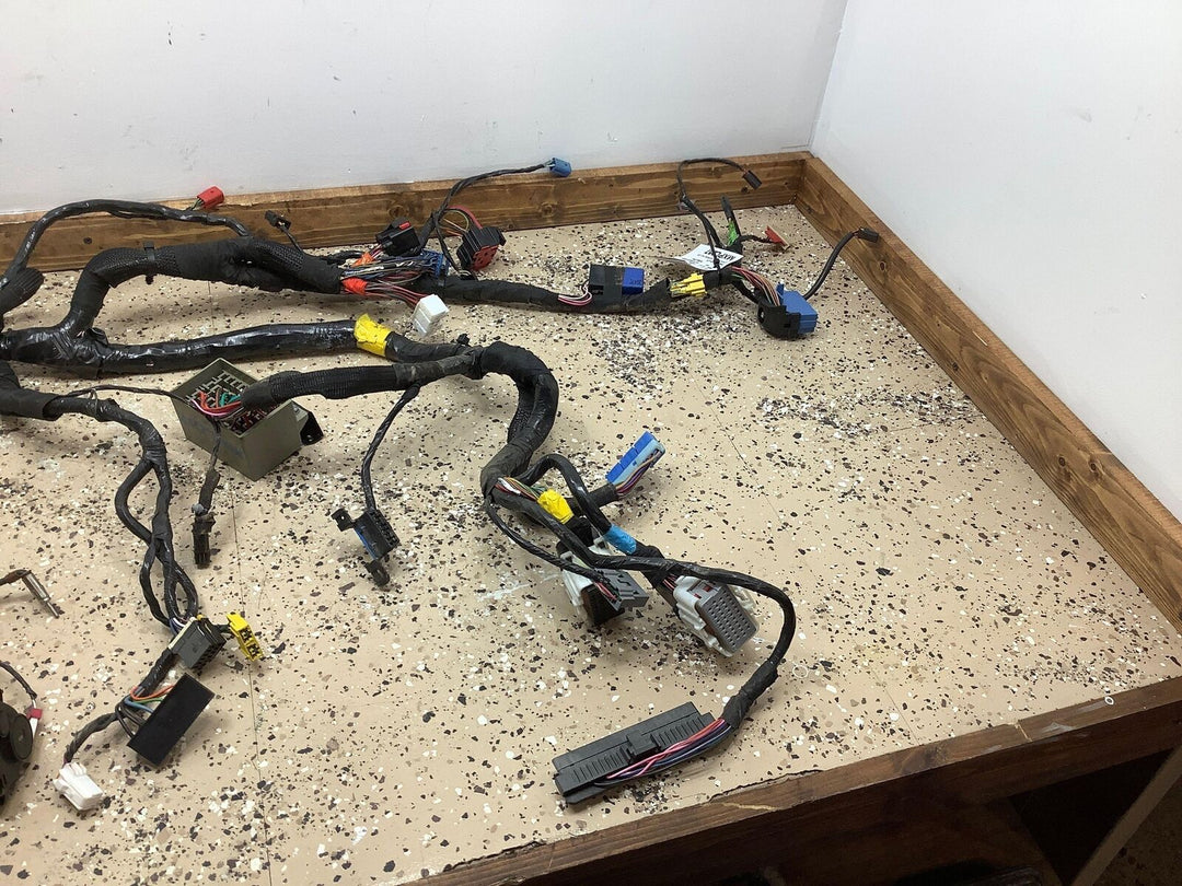 1999 Plymouth Prowler Dash Wiring Harness W/ Fuse Junction Box