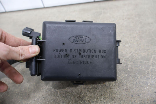 1999 Ford Mustang Cobra Underhood Power/Fuse Distribution Block