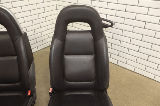 03-06 Chevy SSR Pair of LH & RH Leather Seats Ebony (192) *1 Burn Mark*