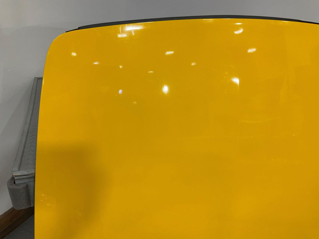 03-06 Chevy SSR OEM Hard Cargo Tonneau Cover (Yellow Tintcoat 79U) W/O Hinges