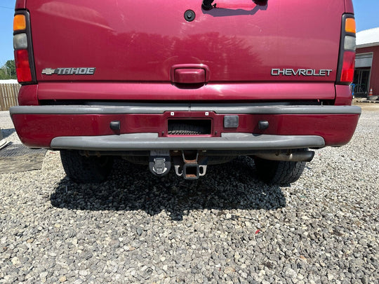 01-06 Chevy Tahoe Z71 Rear Bumper (Sport Red 63u) Mild Dents On Both Corners