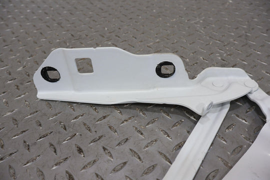 16-18 Chevy Camaro ZL1 Left LH & Right RH pair of Hood Hinges (Summit White GAZ)