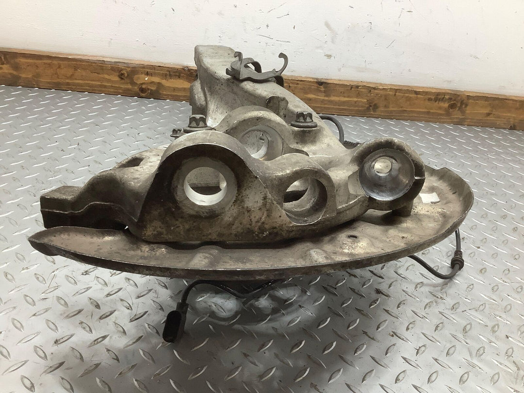 15-21 Mercedes Benz C63 AMG Front Left Driver Spindle Knuckle W/ Hub