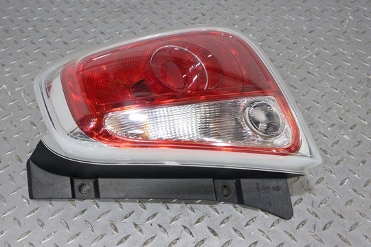 12-17 Fiat 500 Abarth Turbo 2DR OEM Right RH Tail Light Lamp (Tested) Clean Lens