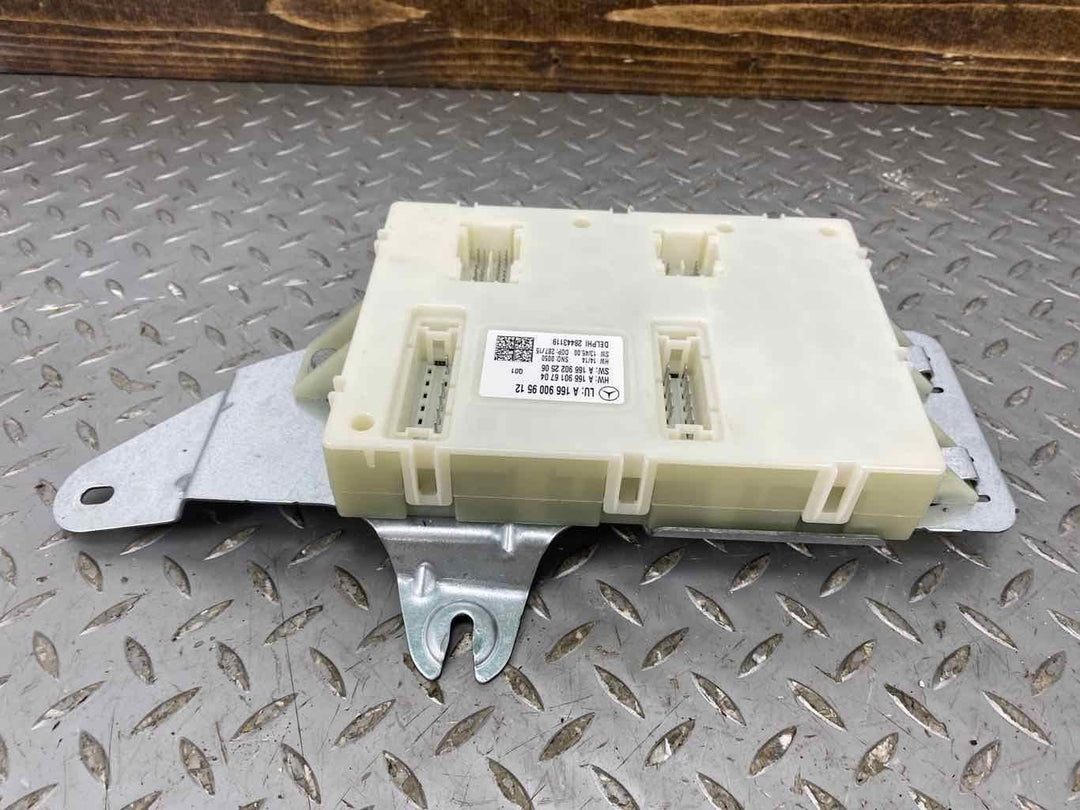 13-16 Mercedes GL450 X166 Signal Acquisition Control Module SAM (1669009512)