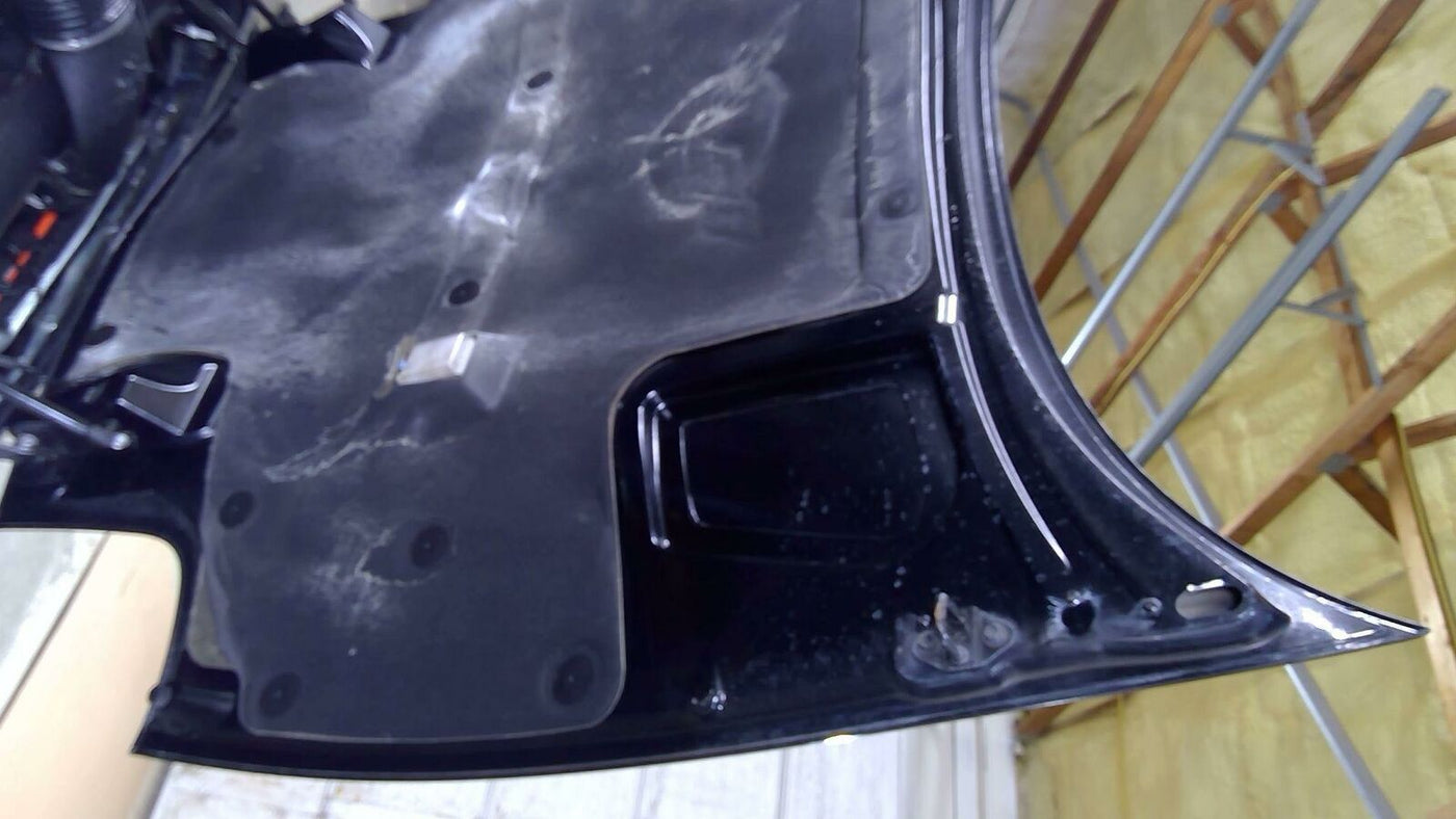 97-04 Chevrolet Corvette Black 41U Fiberglass Hood - Damaged