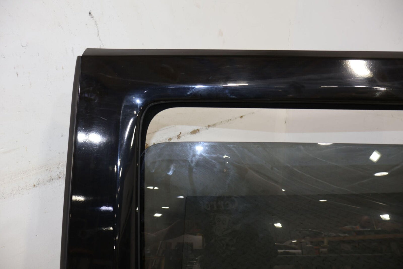 03-09 Hummer H2 Left LH Driver Rear Door W/ Glass (Black 41U) See Notes