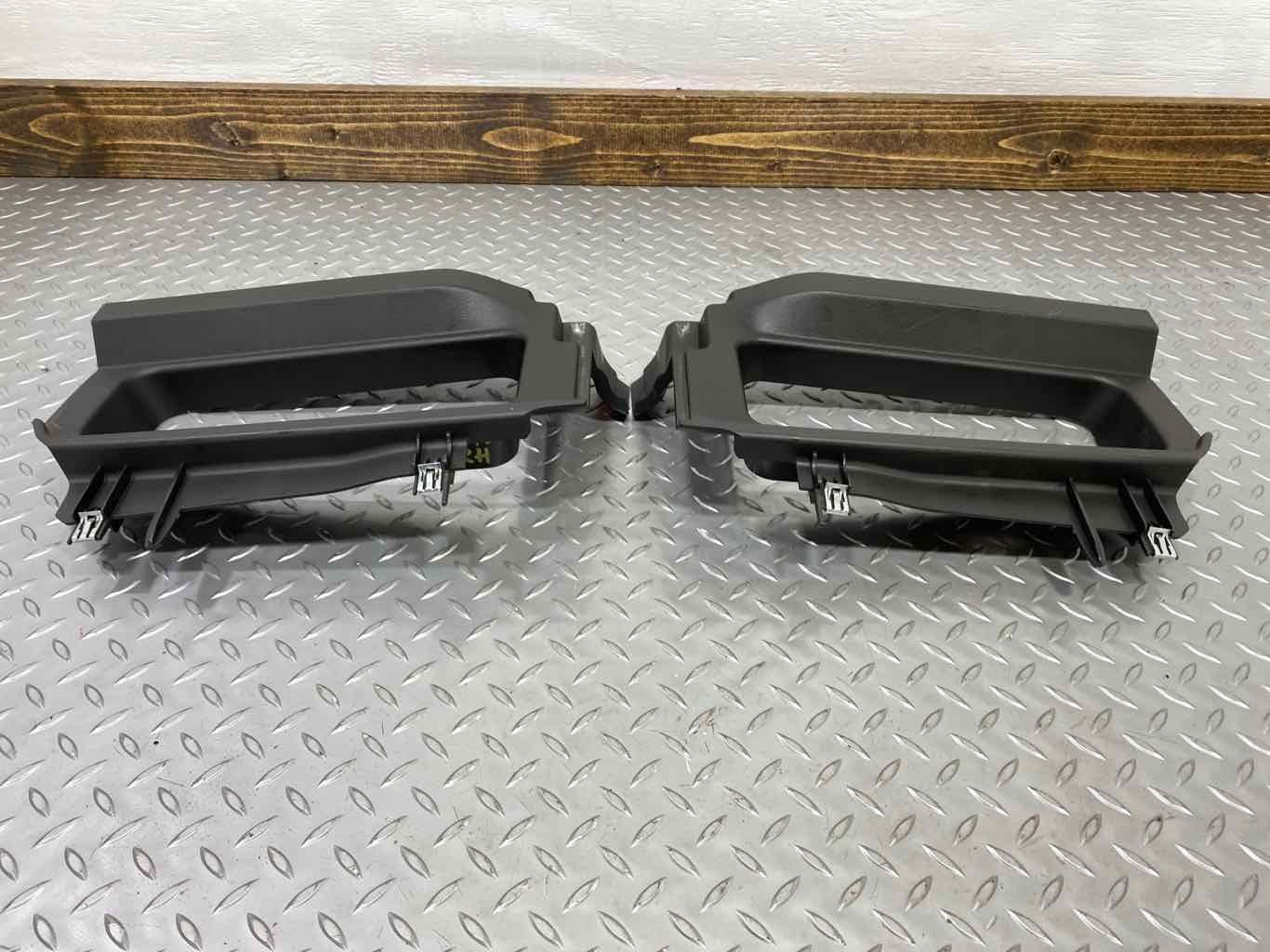 05-07 Hummer H2 SUT Pair Rear LH & RH Side Glass Window Trim Panels (Ebony 48i)