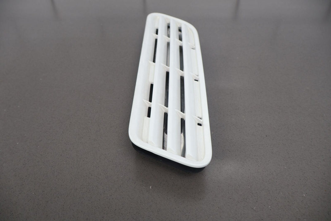 08-15 Mitsubishi Lancer Evo X OEM Hood Vents Center & LH Only (Wicked White W37)