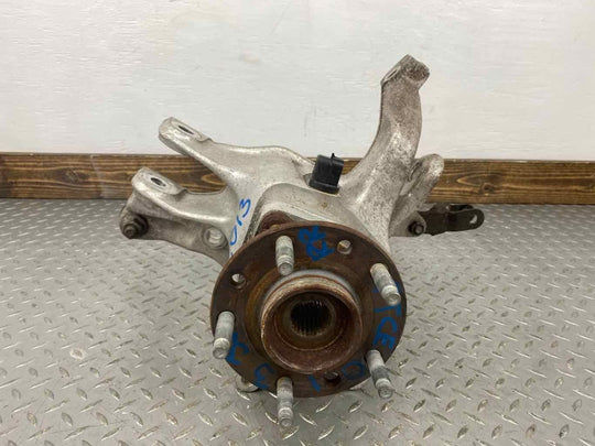 88-96 Chevy Corvette Right RH Passenger Rear Knuckle W/Hub