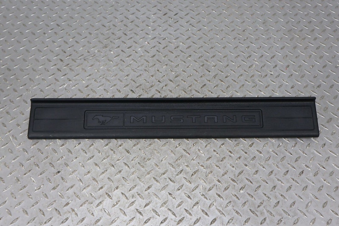 15-17 Ford Mustang GT Coupe Pair Door Sill Entry Plate Trims (Ebony) Repaired