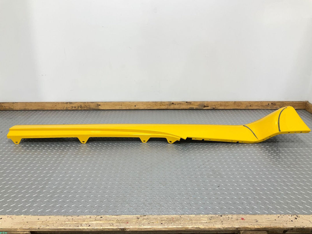 03-06 Chevy SSR Right RH Main Center Rocker Moulding (Yellow Tintcoat 79U)