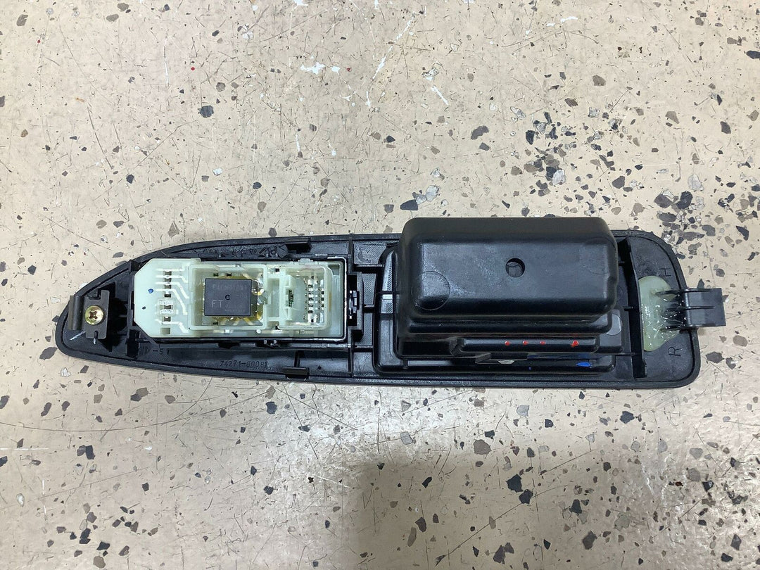 03-07 Lexus LX470 Passenger Right Rear Window Switch W/Bezel (Tested)