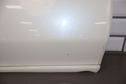 03-07 Lexus GX470 RH Right Pass Rear Door Panel Molding Blizzard Pearl (070)