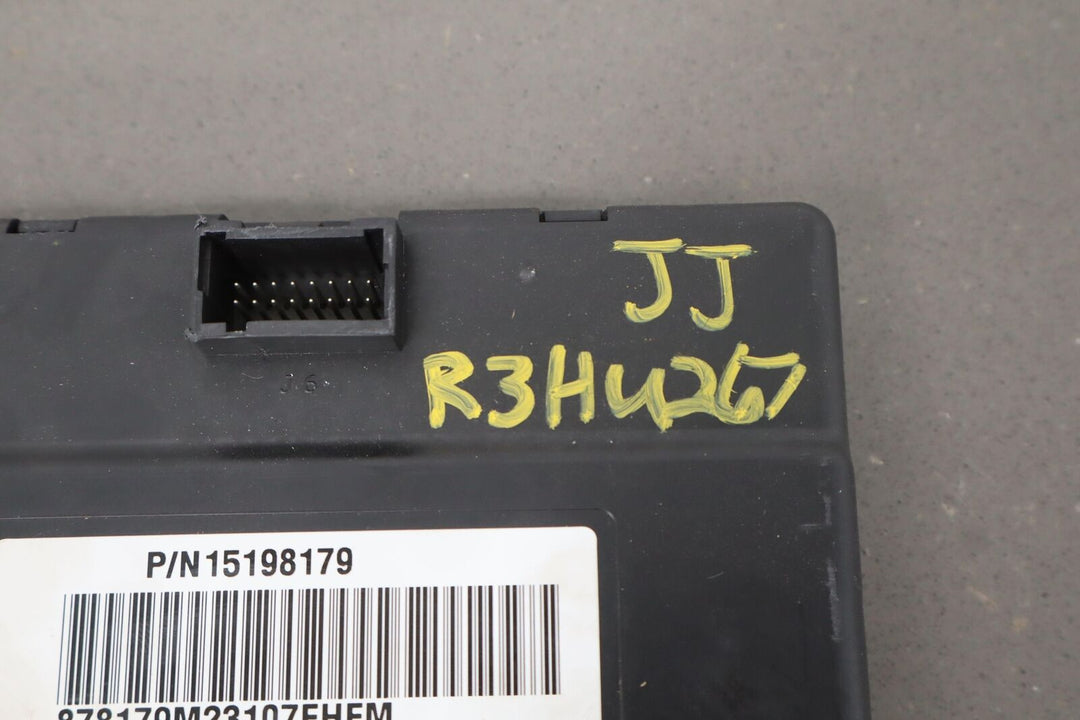 03-07 Hummer H2 Body Control Module (Left Dash Location) 15198179