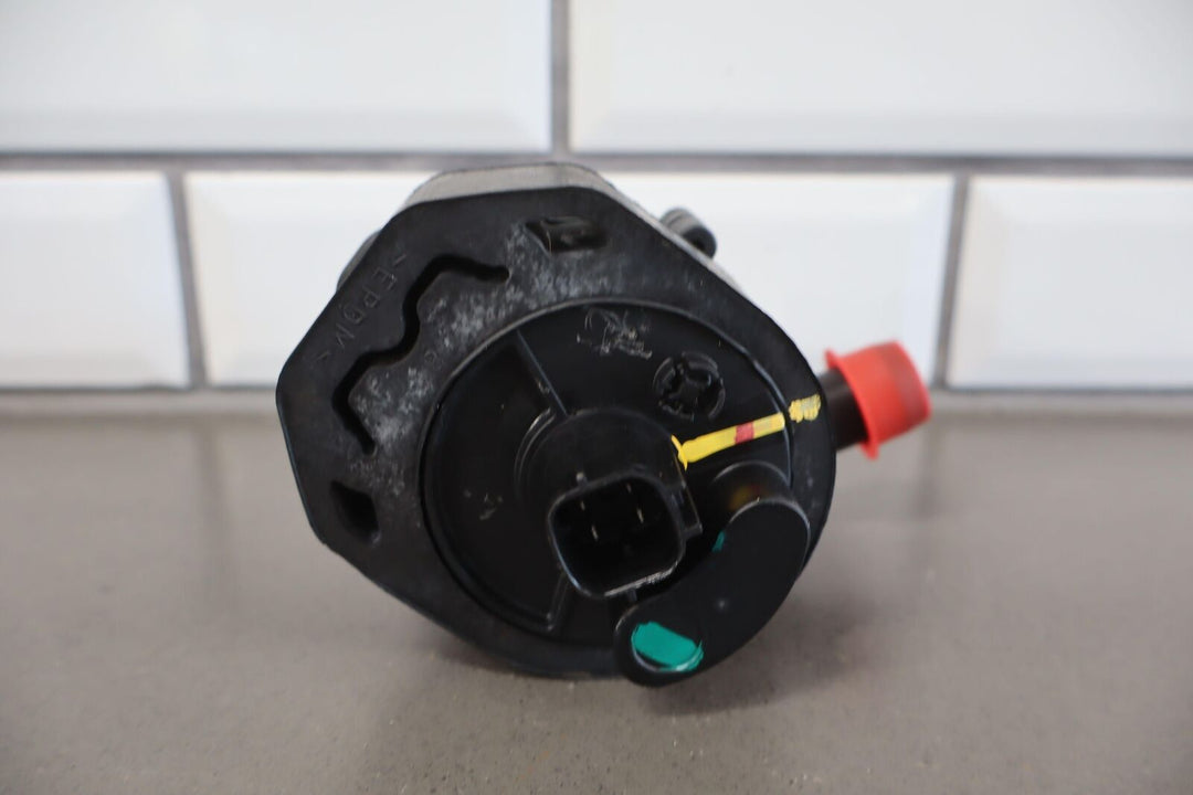 2016 Tesla Model X Electric Coolant Pump 1035348-00-F