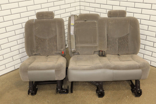 2003-2006 Chevy Suburban 2nd Row Cloth Captains Chair Seats (Dark Charcoal 92D)