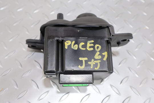 03-06 Chevy SSR Dash Mounted Headlight Switch W/Bezel (VT118910) Tested