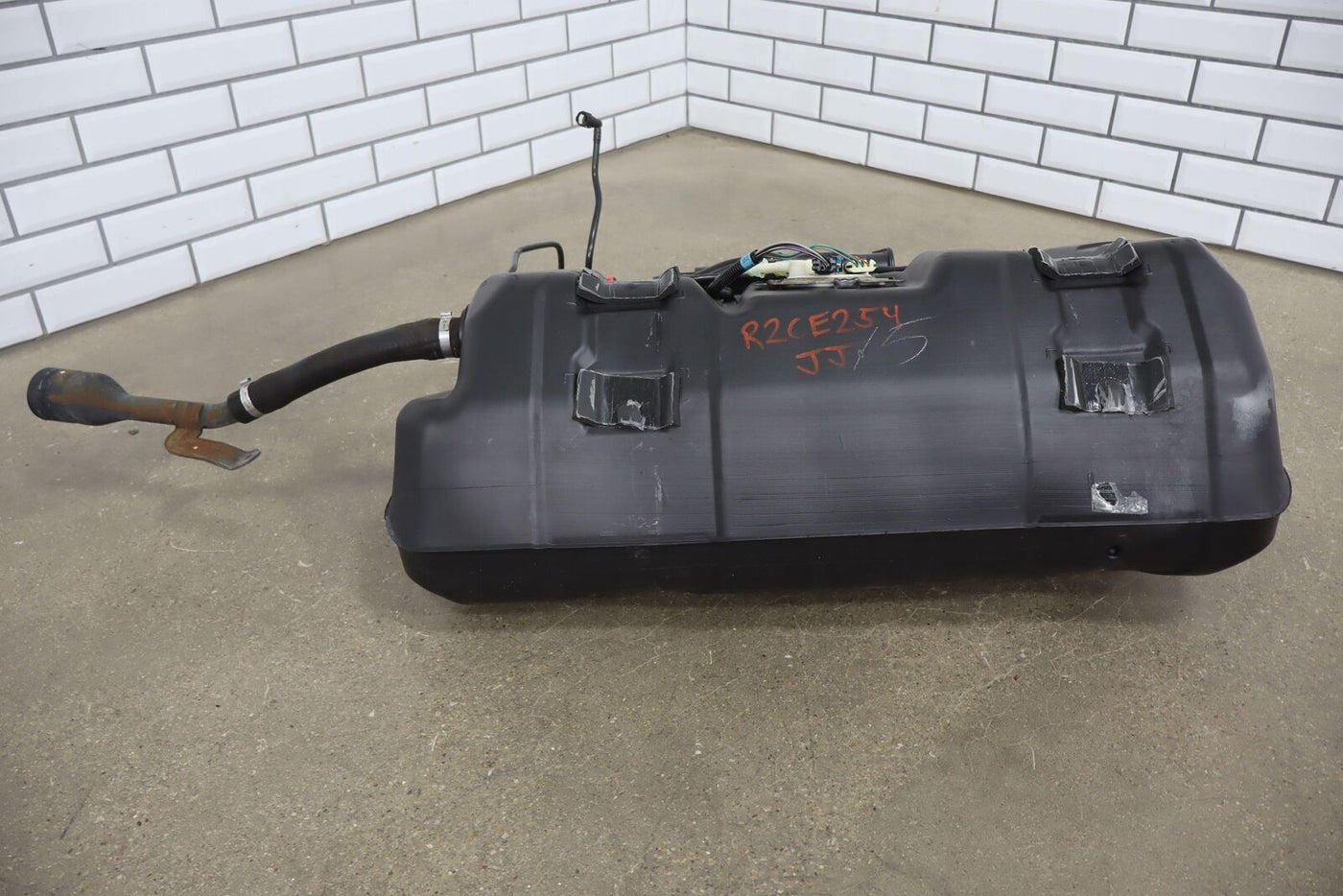 19992002 Chevy Camaro / Firebird OEM 16.8 Gallon Gasoline Fuel Tank