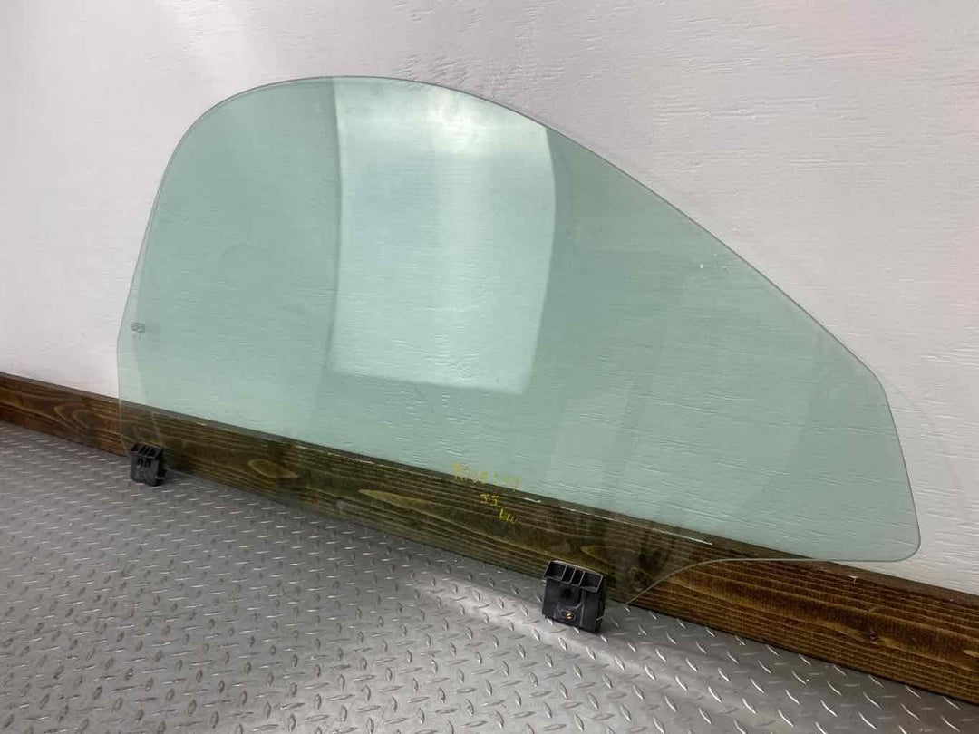 03-06 Chevy SSR Front Right RH Passenger Door Window Glass (Glass Only)