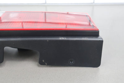 05-09 Hummer H2 Left LH Driver Tail Light Lamp OEM (SUV) Tested Quarter Mounted