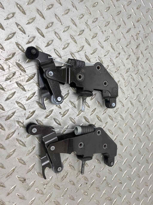 03-06 Chevy SSR PAIR Left & Right Convertible Top Latches (Tested) Roof Mount