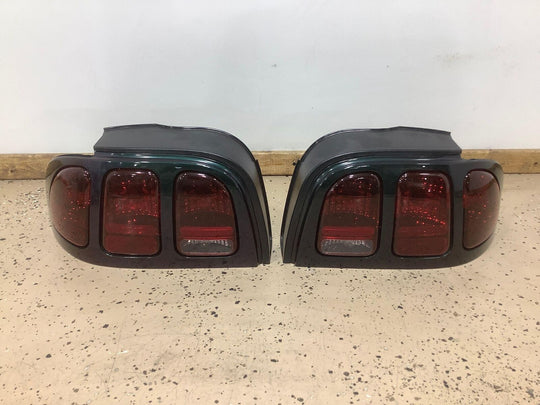 96-98 Ford Mustang GT Cobra Driver & Passenger Rear Taillights (Mystic Chrome)