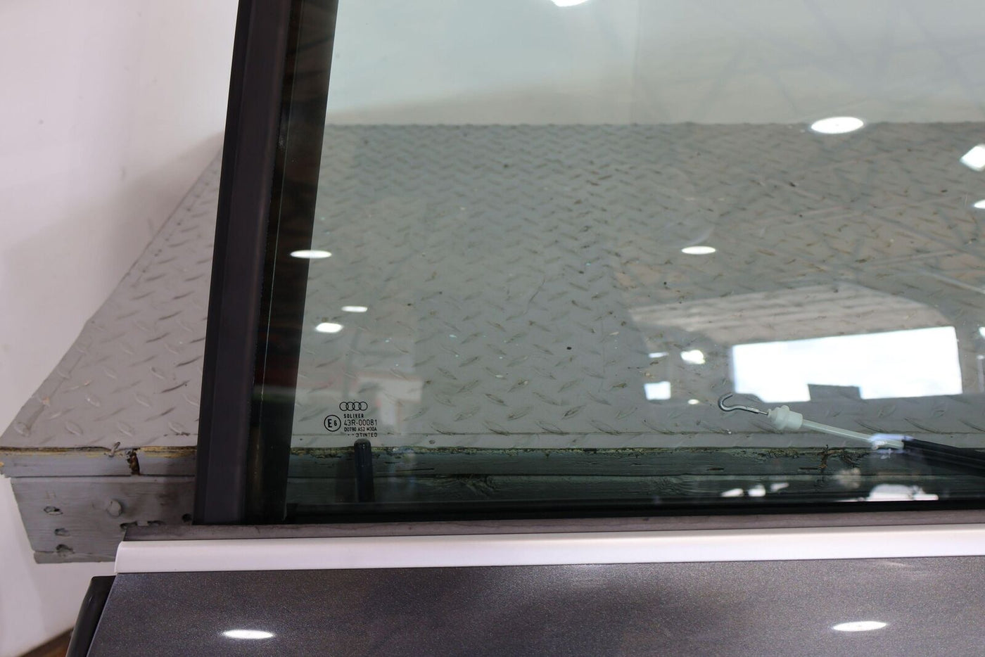 03-04 Audi RS6 Rear Left LH Door W/ Glass (Daytona Gray LZ7S) See Photos