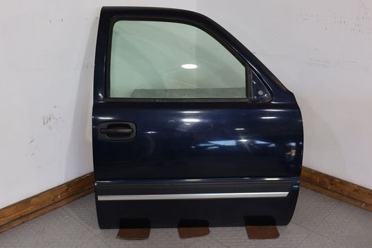 99-07 Chevy Silverado Extended Cab Front Right Door W/Glass (Blue Metallic 25U)