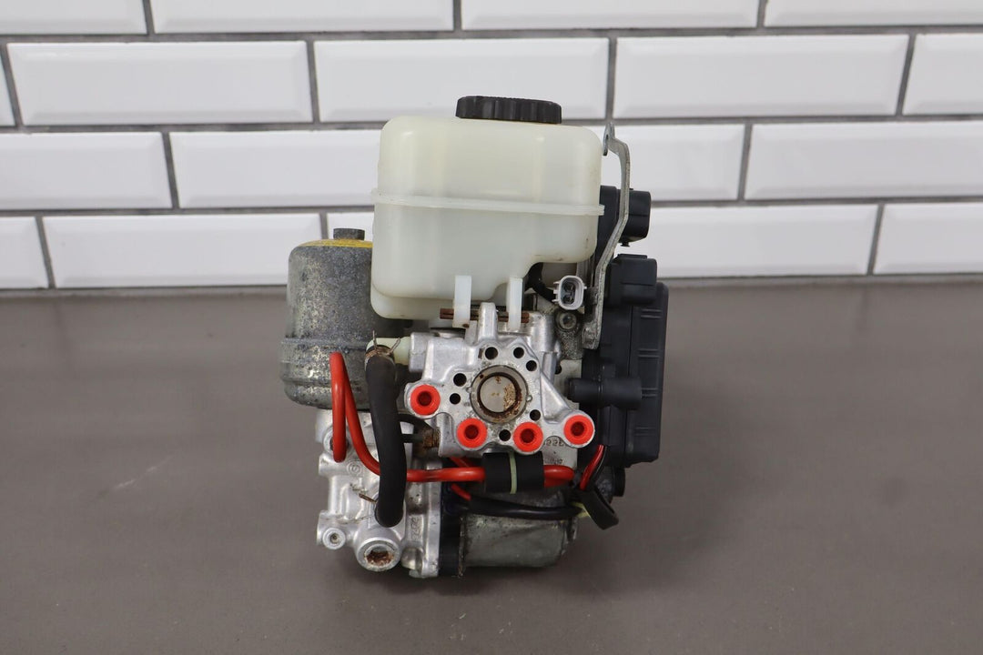 2012 Lexus GX460 ABS Anti Lock Brake Pump & Brake Booster OEM