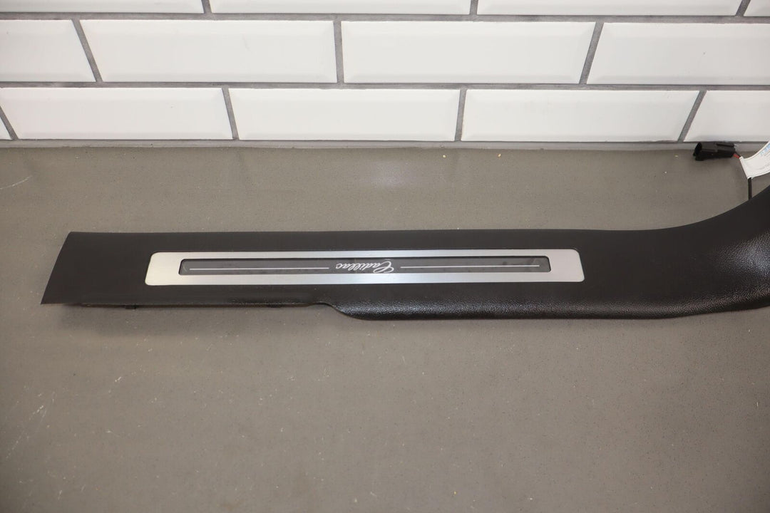 2020 Cadillac Escalade Front Illuminated Sill Plate Set (Left/Right)