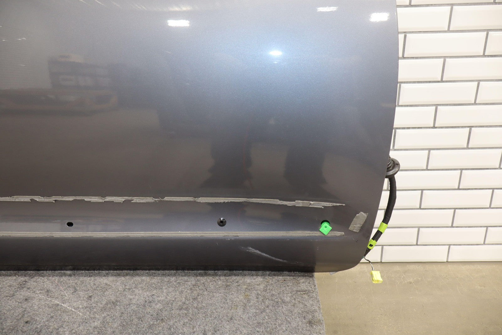 10-23 Lexus GX460 Front Right Passenger Door Shell (Nebula Gray